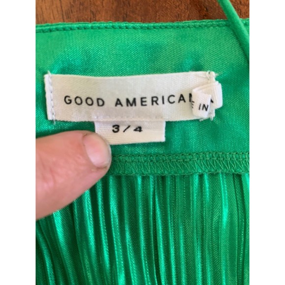 Good American Always Fits Green Plisse Slip Dress size 3-4 Midi pleat MSRP $140 - Picture 9 of 11